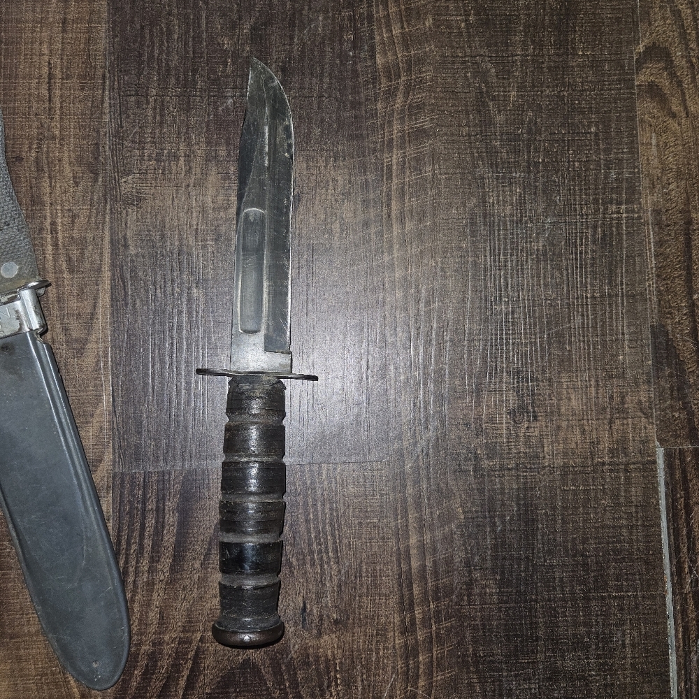 Vintage Original US WWII Knife And Sheath - Picture 2 of 6